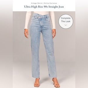 Ultra High Rise 90s Straight Jean, Light With Criss-Cross Waistband
